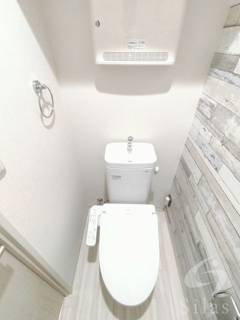 阪神電鉄阪神なんば線 出来島駅 徒歩6分 3階建 築3年のトイレ写真