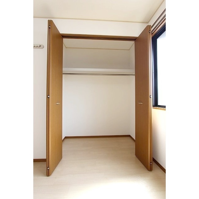 収納　洋室収納