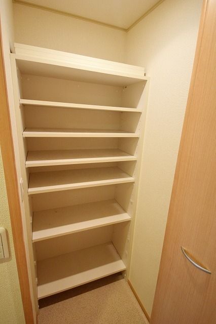 収納　★お問い合わせはタウンハウジングまで★