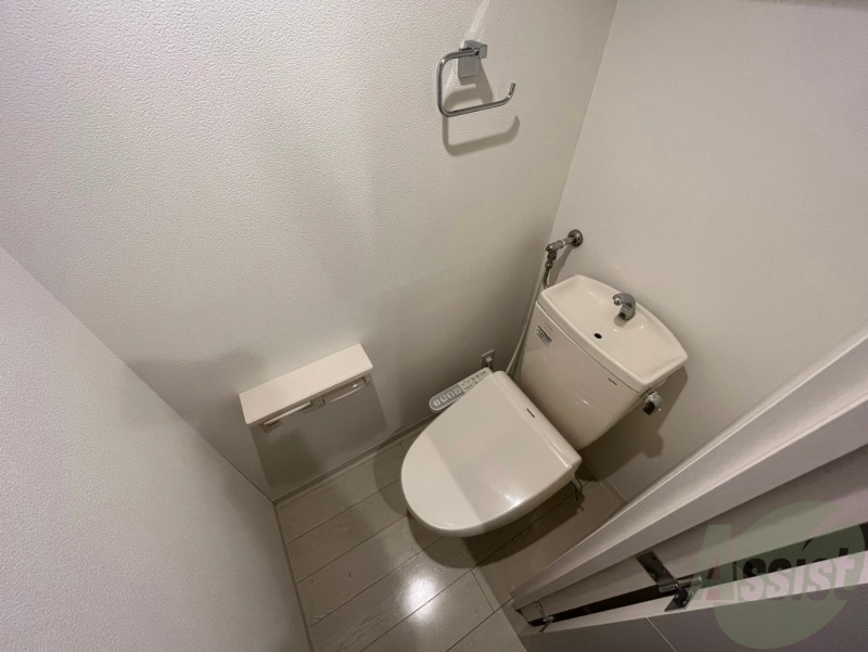 トイレ　ウォシュレット機能がついたトイレ。安心して使用できますね。