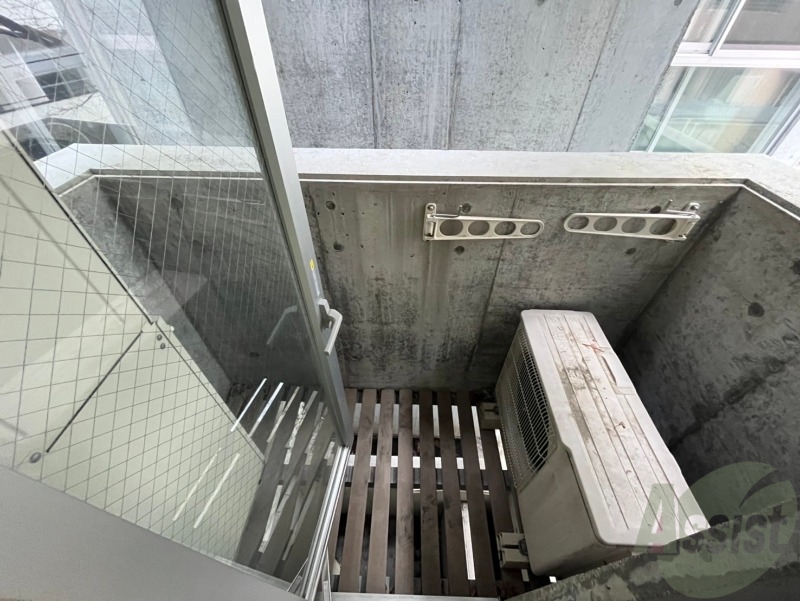 バルコニー　バルコニーです。天気の良い日には外干しができます！