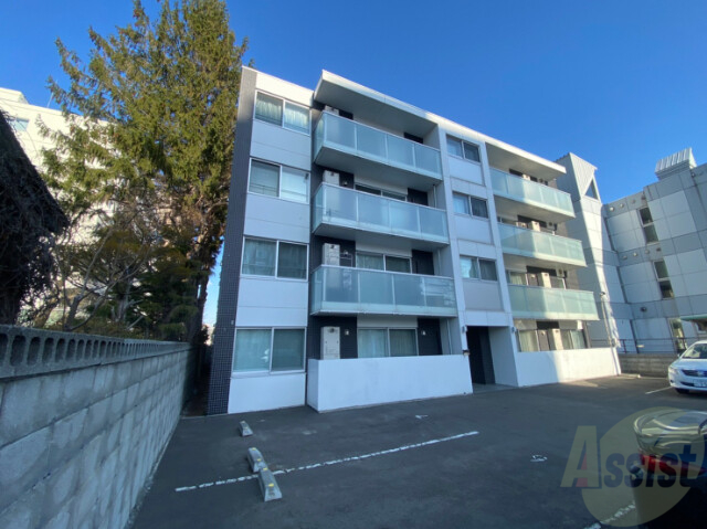 建物外観　中央区南４条西「モルティーニ南円山」