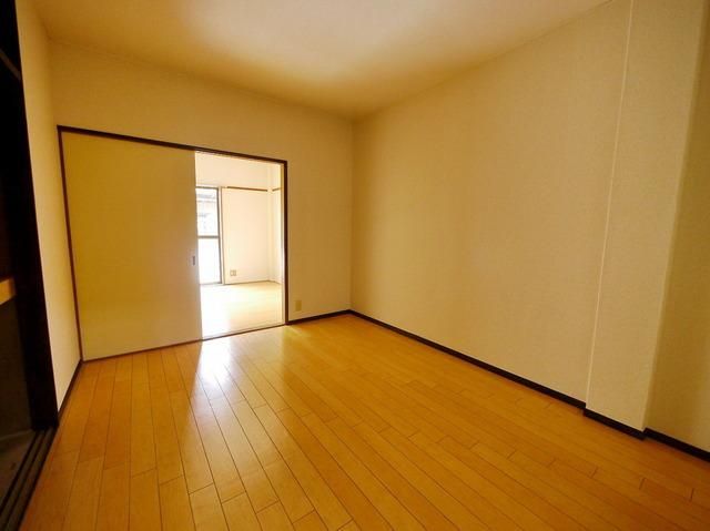 居室・リビング　居室