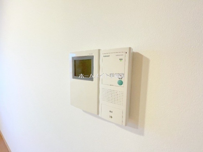 セキュリティ　モニター付きインターホン♪