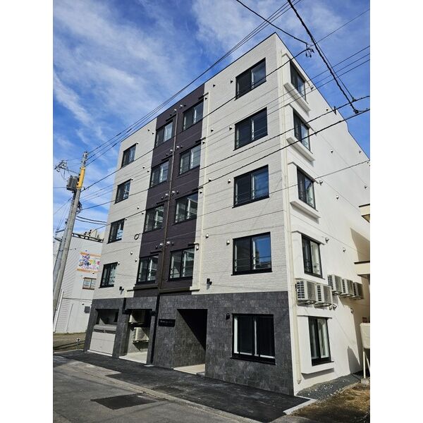 建物外観　【地下鉄駅すぐデザイナーズハイグレード賃貸MS】