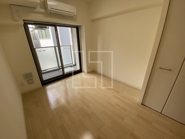 居室・リビング　アーデンタワー本町イースト　洋室