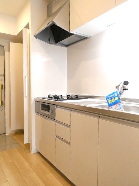 キッチン　写真は201号室です（参考）