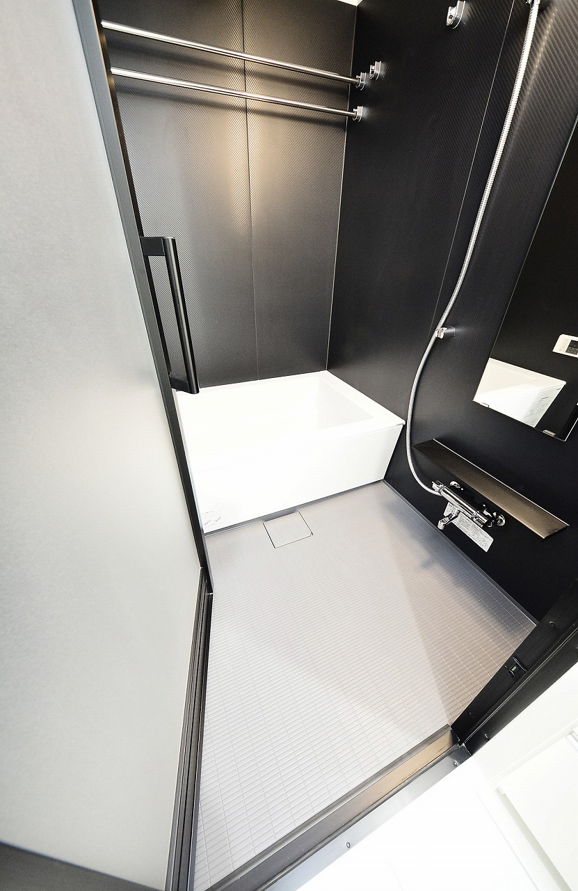 バス・シャワールーム　バス