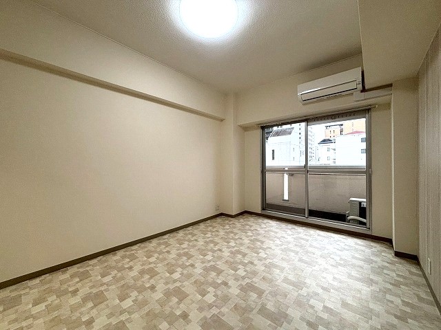 チュリス幸町の居間写真