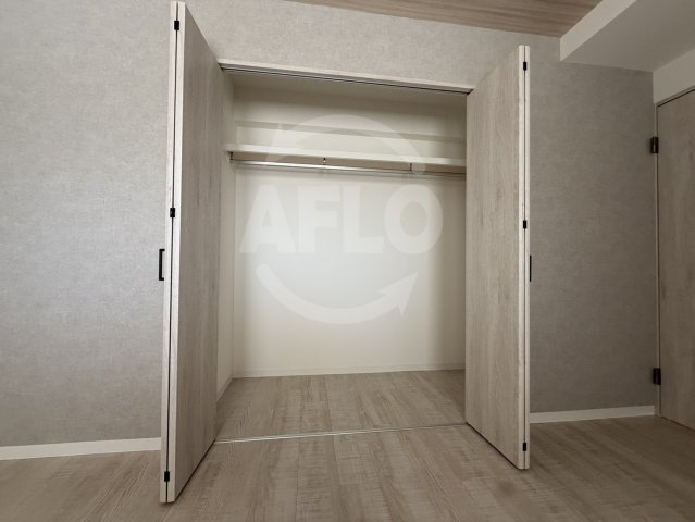 収納　ISM大阪城公園　クローゼット