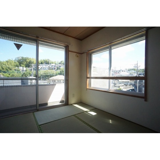 居室・リビング　落ち着いた雰囲気の和室