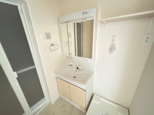 洗面設備　洗髪洗面化粧台