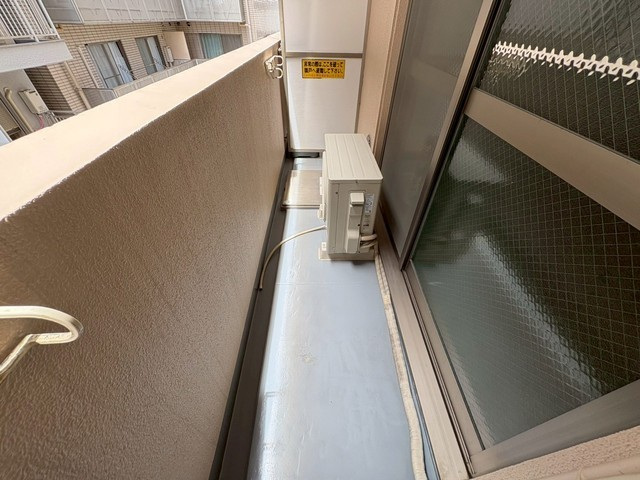 バルコニー　※他部屋の写真です。現況優先。
