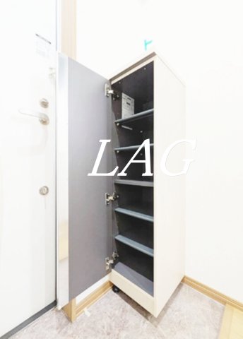 玄関　玄関です。