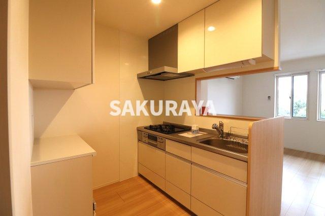 キッチン　2023年撮影。現況と異なる場合がございます。