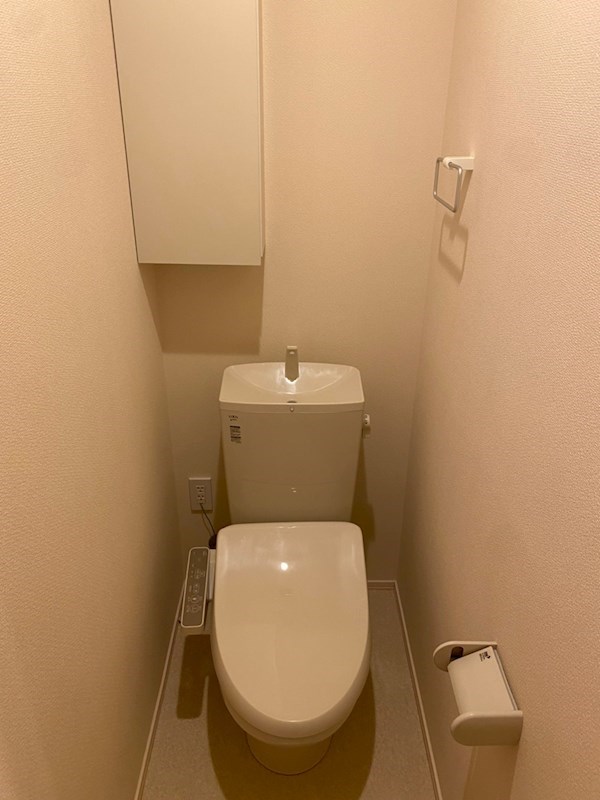 トイレ　別室参考写真です