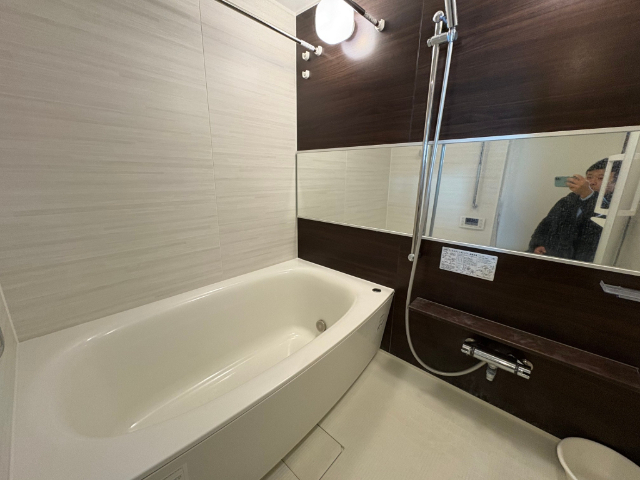 バス・シャワールーム