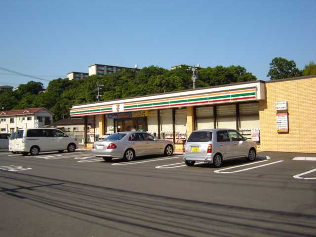 その他　セブンイレブン大分皆春店（その他）まで814m