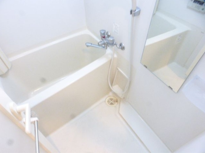 バス・シャワールーム　別部屋参考写真