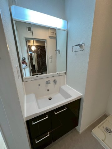 洗面設備　広い洗面スペース