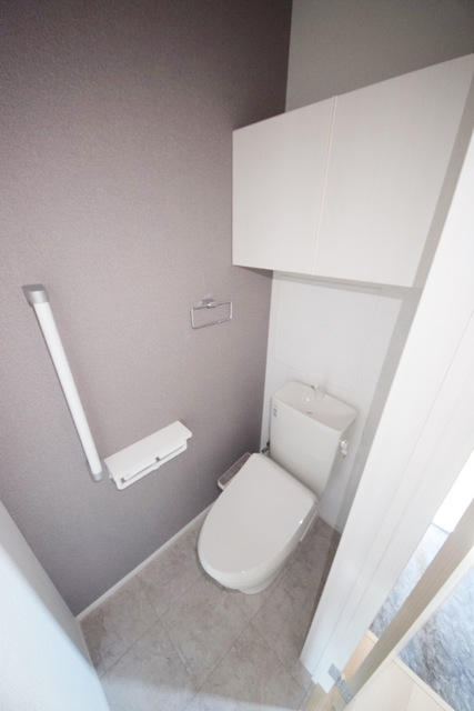 トイレ　同施工会社参考写真