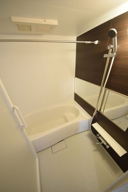 バス・シャワールーム　お風呂