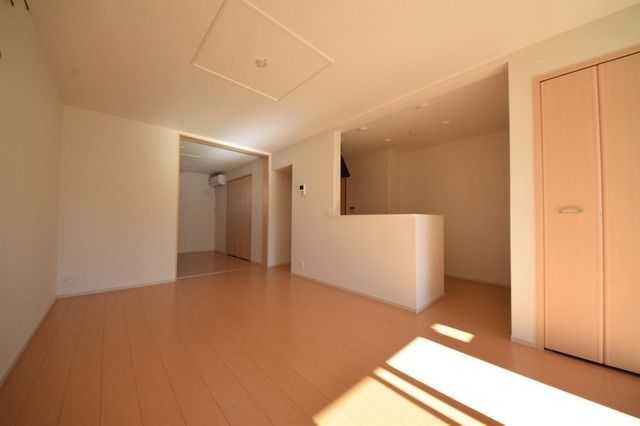 居室・リビング　リビング