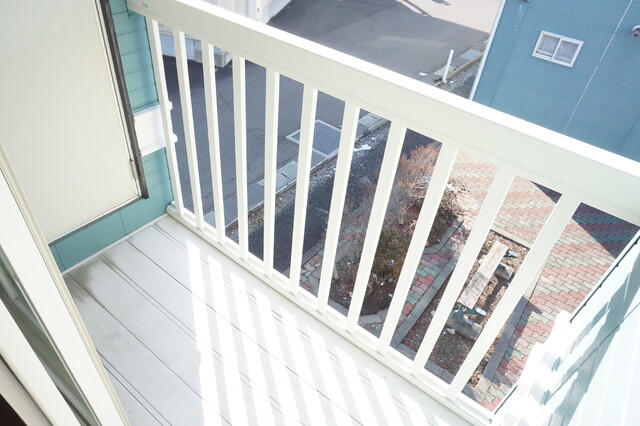 バルコニー　バルコニー