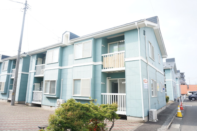 建物外観　２０２５年６月撮影