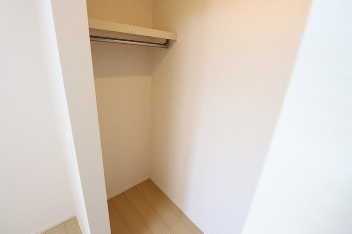 収納　ウォークインクローゼット