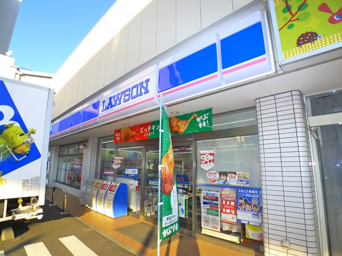 コンビニ　ローソン（コンビニ）まで388m