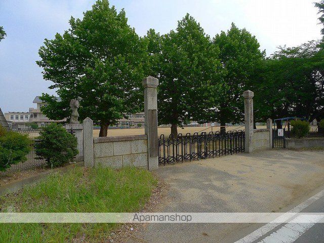 小学校　太田市立生品小学校（小学校）まで1500m