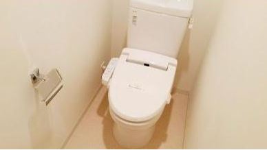 トイレ　参考写真