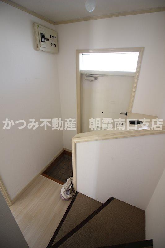 玄関　他号室参考写真