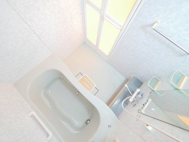 バス・シャワールーム　日々の暮らしに欠かせないお風呂です