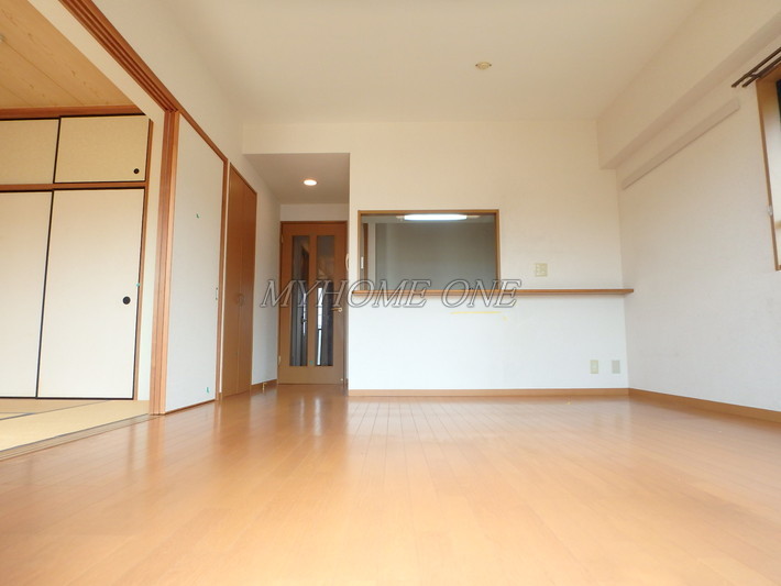 居室・リビング　リビング