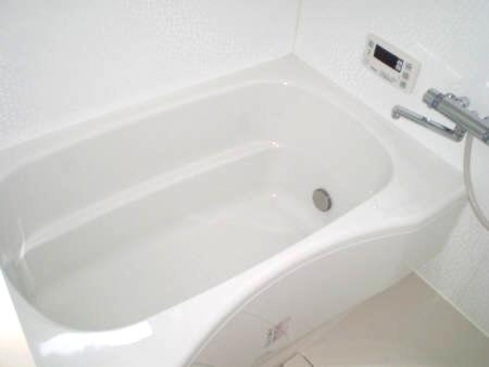 バス・シャワールーム　お風呂で日々の疲れを落としましょう