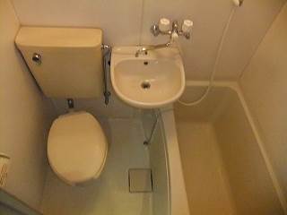 バス・シャワールーム