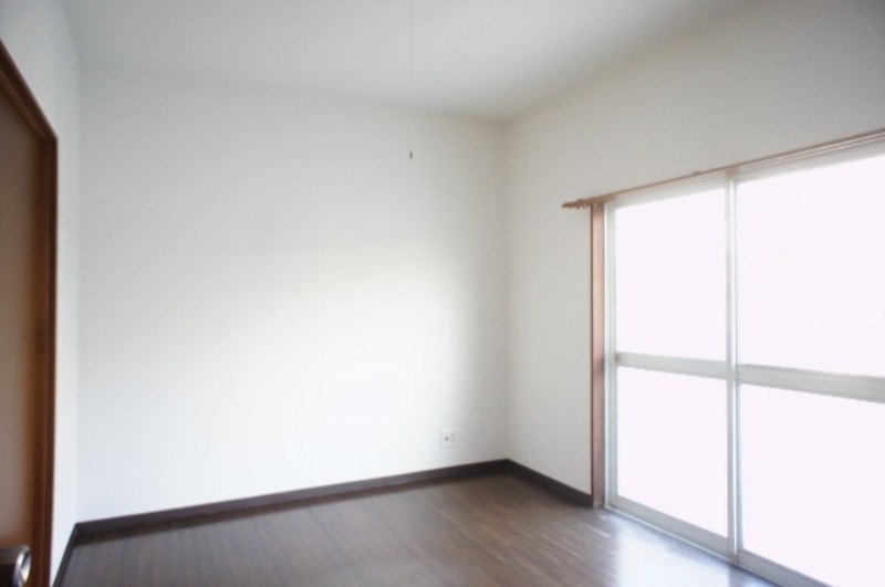 居室・リビング　図面と現状に相違がある場合には現状を優先