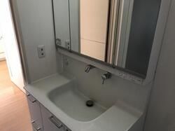 洗面設備　洗面所です