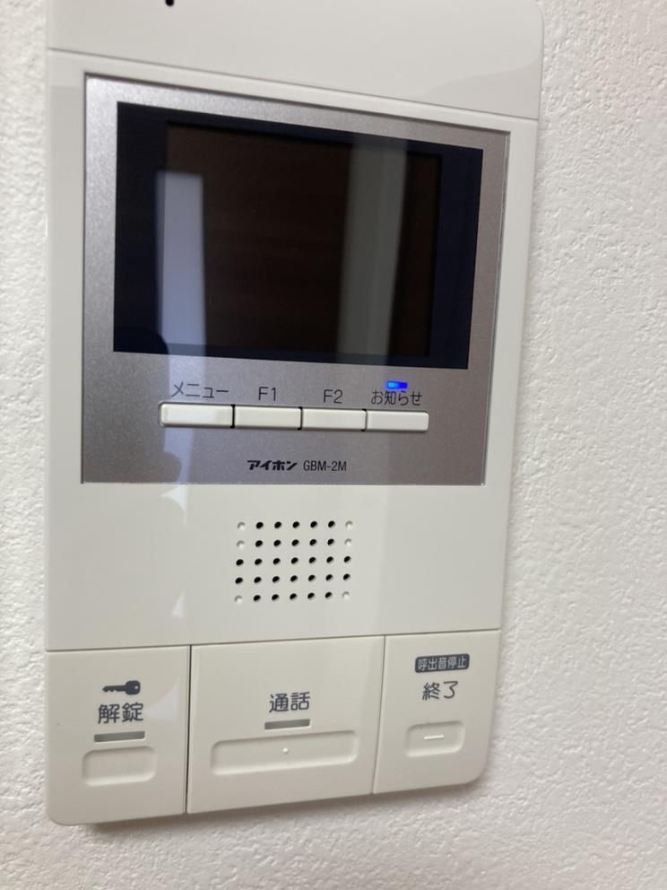 セキュリティ　オートロックはモニターで確認できます。