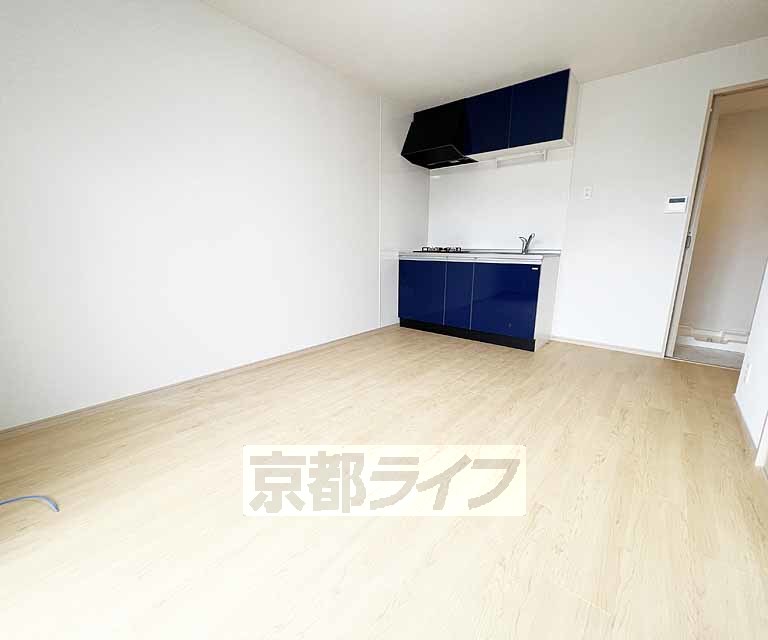 居室・リビング　広々した綺麗なお部屋です。
