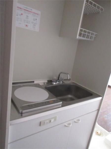 キッチン　※別部屋参考写真