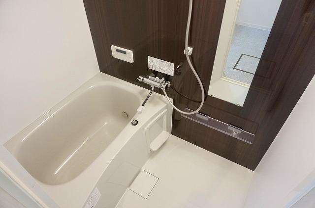 バス・シャワールーム　浴室