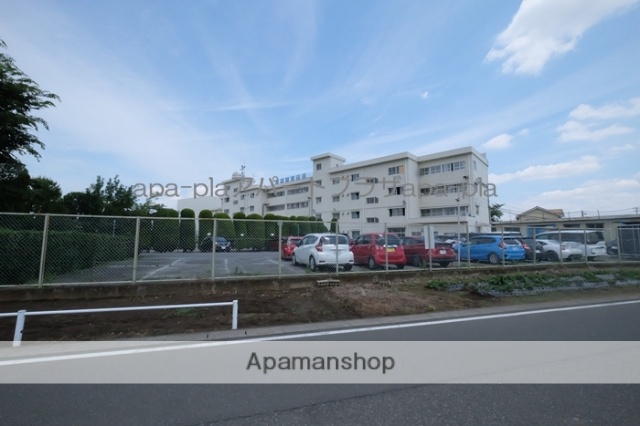 小学校　川越市立牛子小学校（小学校）まで354m