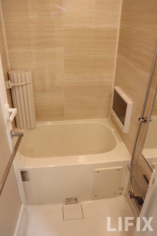 バス・シャワールーム　風呂