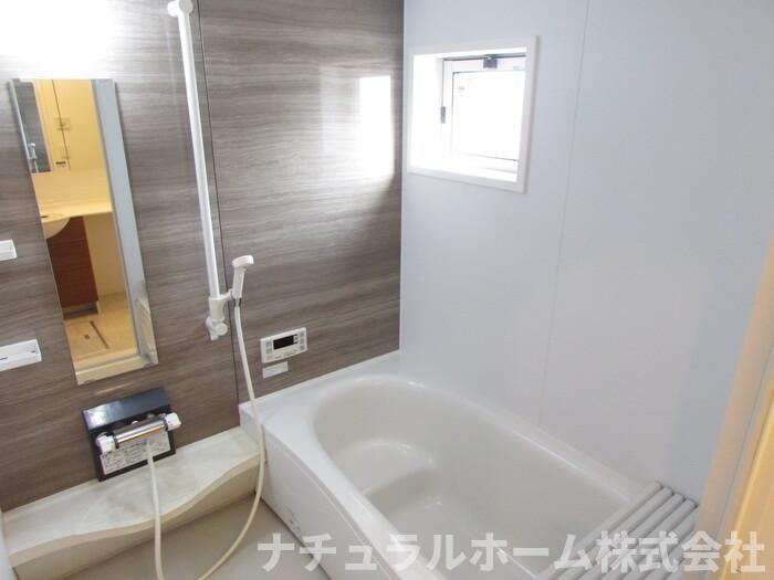 バス・シャワールーム　一坪風呂♪