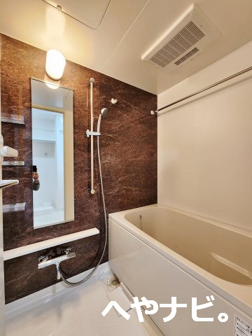 バス・シャワールーム　★浴室乾燥機で梅雨時期も◎