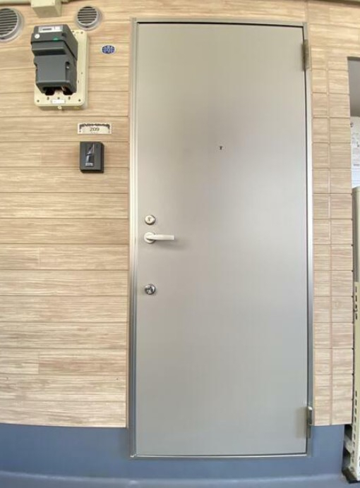 玄関　毎日通る玄関はこちらです