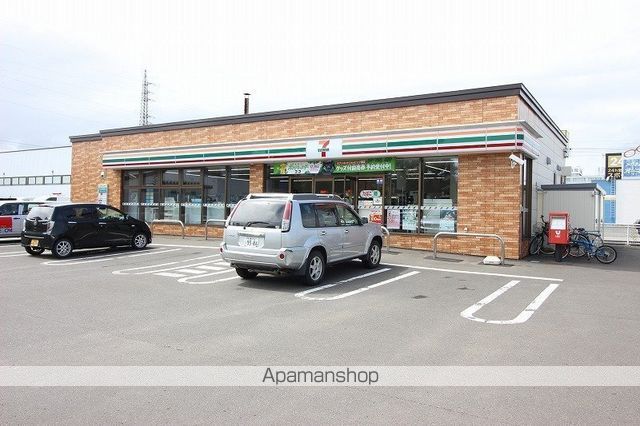 コンビニ　セブン－イレブン恵庭恵み野西店（コンビニ）まで503m